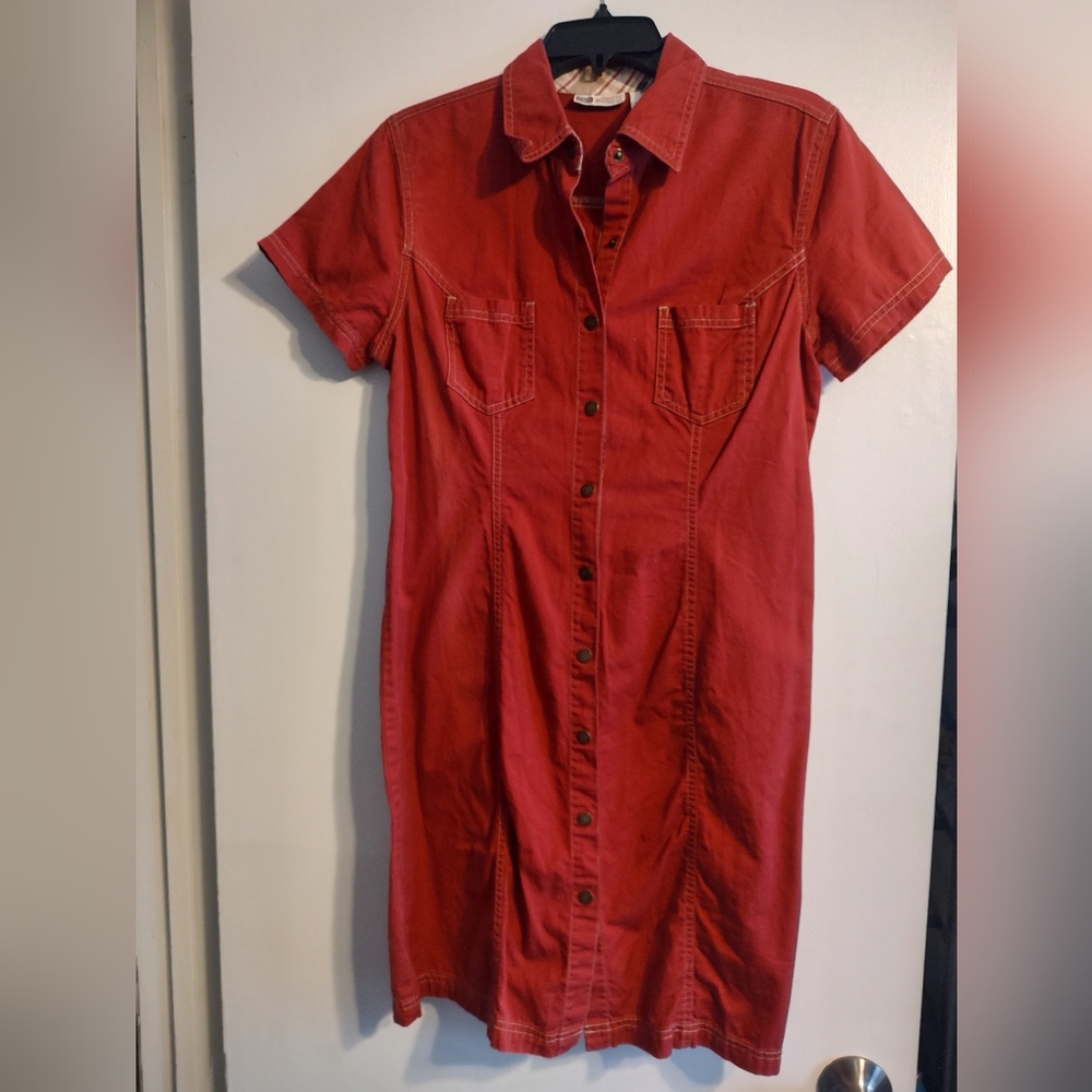 Women's dress